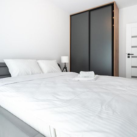 Raciborska 2-Bedroom Apartment Κατοβίτσε Εξωτερικό φωτογραφία